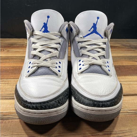 Jordan Mens Air Jordan 3 Retro size 13 - Picture 3 of 4